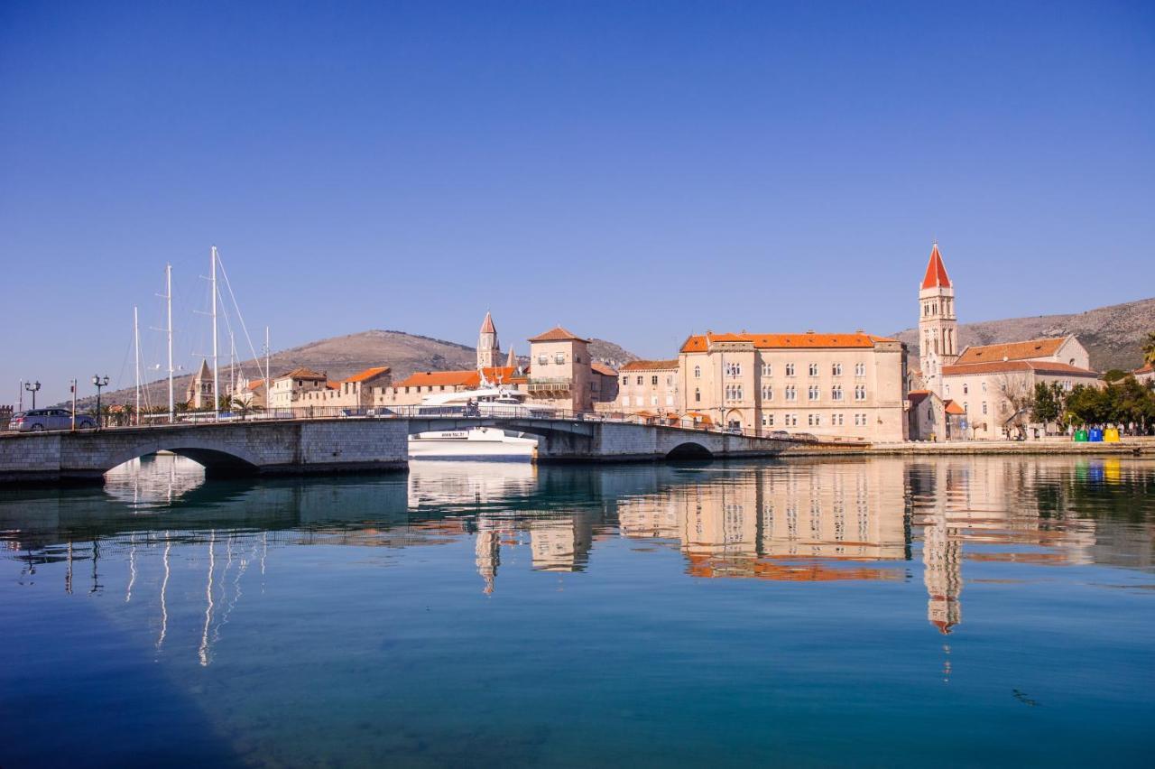 Mastrinka Apartment Trogir Exteriör bild
